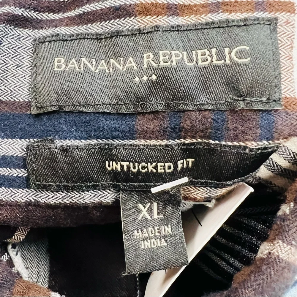 Banana Republic Plaid Button Front Shirt - Size XL